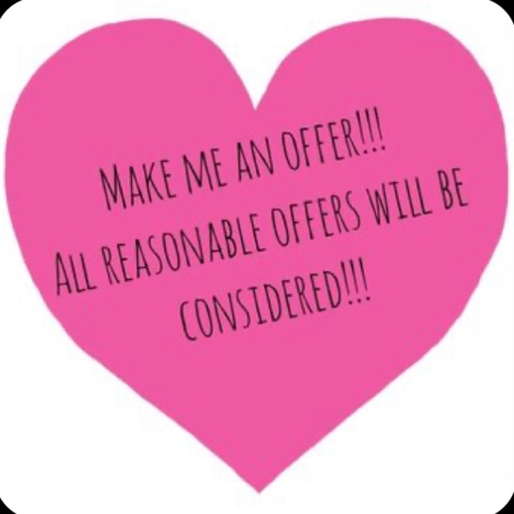 If U ❤️ it. I’d ❤️ U to offer a price U ❤️ 2!!!